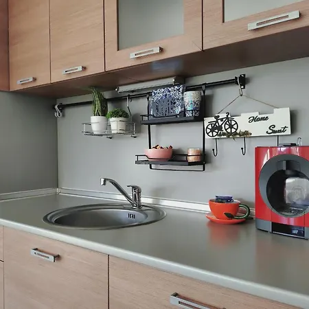 Tiny In Regina Mare * 茨雷沃